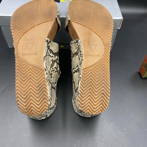 Volatile Justify Natural Multi Python Wedge Sandals - Picture 5 of 7